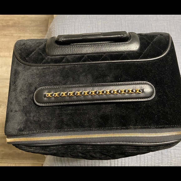 Coco Case Rolling Trolley Quilted Velvet - Picture 14 of 16